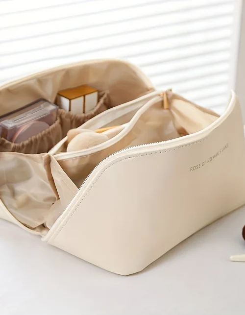 Luxe Travel Beauty Organizer